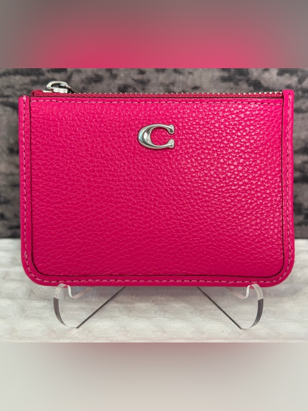 NWT Coach Essential Mini ID Card Case Pebble Leather Dragonfruit Pink CR550